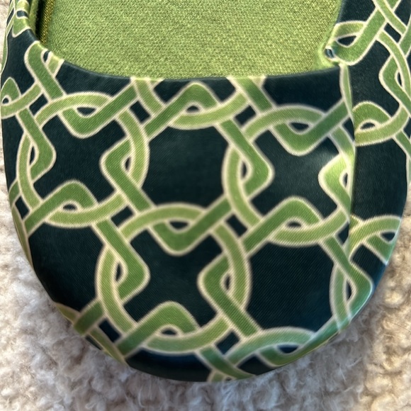 Banana Republic Green Patterned Flats - Picture 6 of 6